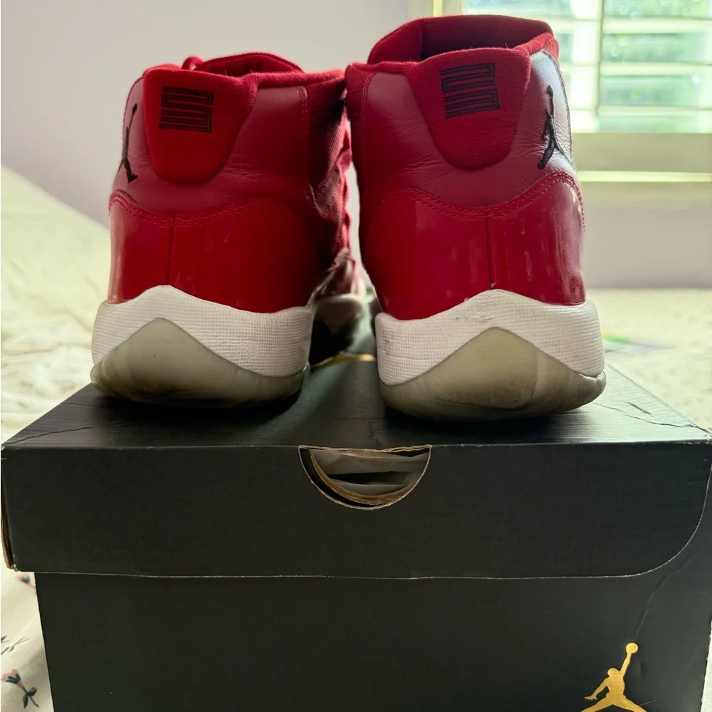 Red Jordan 11 “win like 96” - Picture 2 of 8